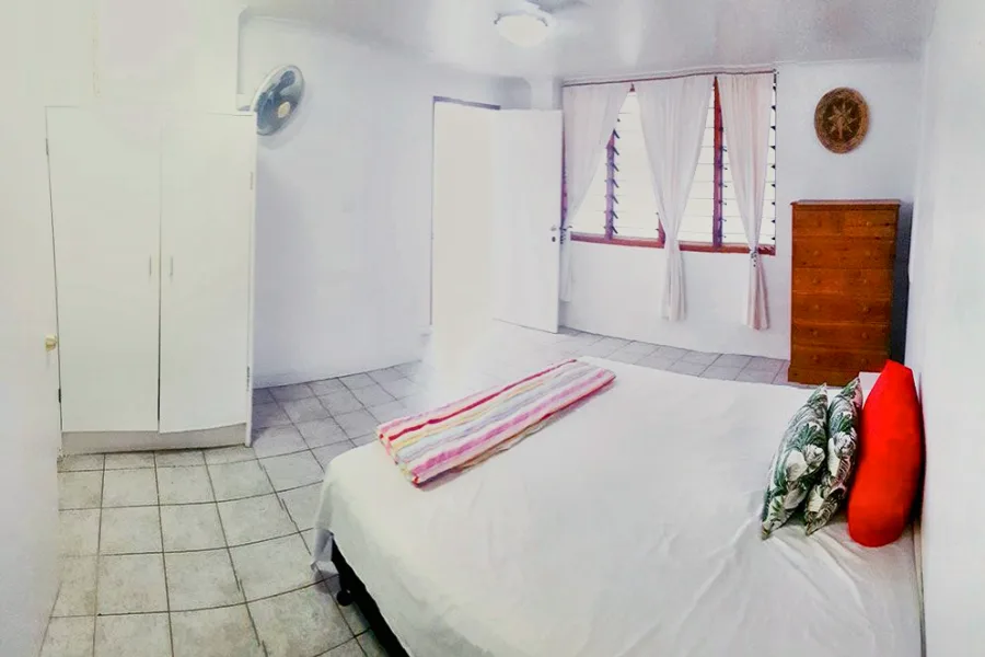 The bedroom in the Middle Apartment