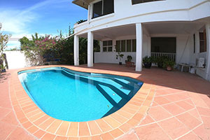 house in nadi with swimming pool